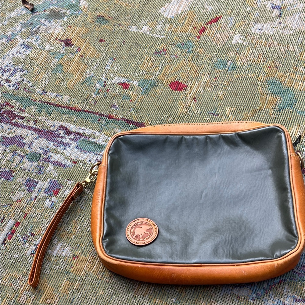 Hunting world Chic green and Tan Leather Wristlet